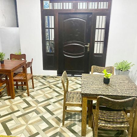 Mario Family Villa And Restaurant Negombo Bagian luar foto