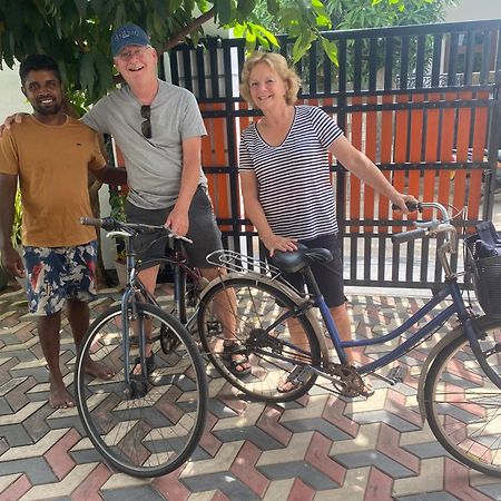 Mario Family Villa And Restaurant Negombo Bagian luar foto
