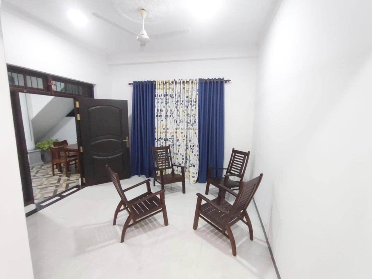 Mario Family Villa And Restaurant Negombo Bagian luar foto