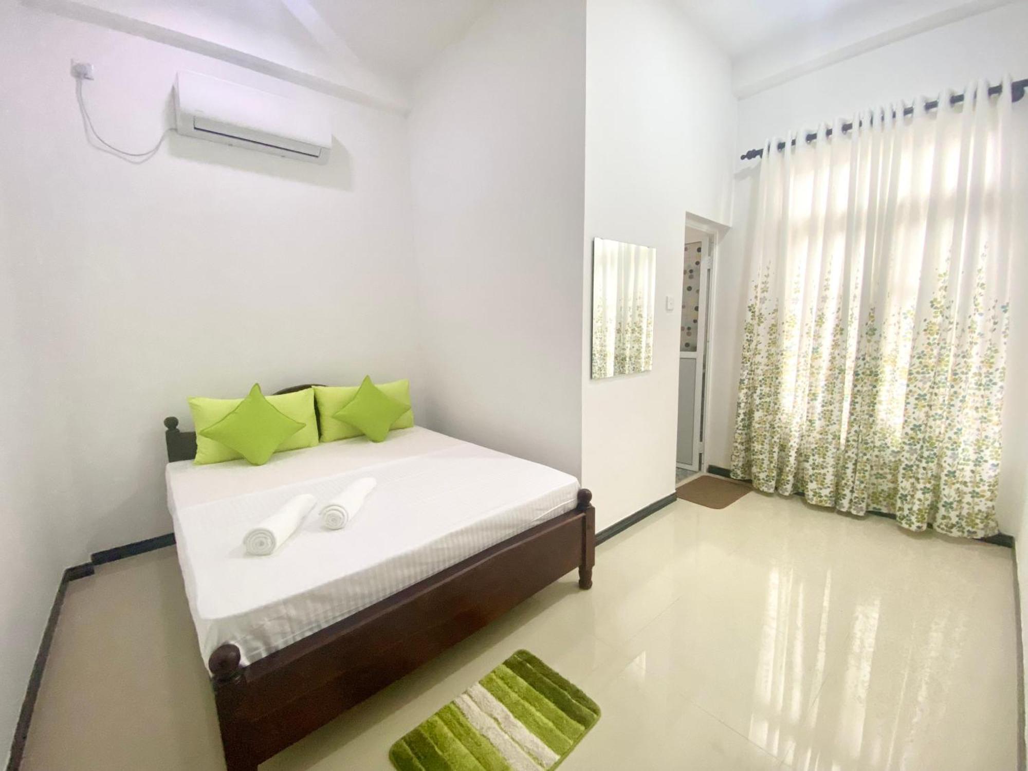 Mario Family Villa And Restaurant Negombo Bagian luar foto